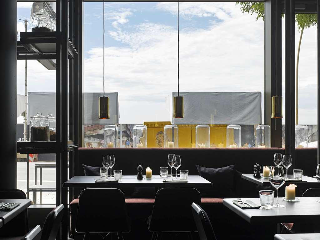 25Hours Hotel Hamburg Hafencity Restaurant photo